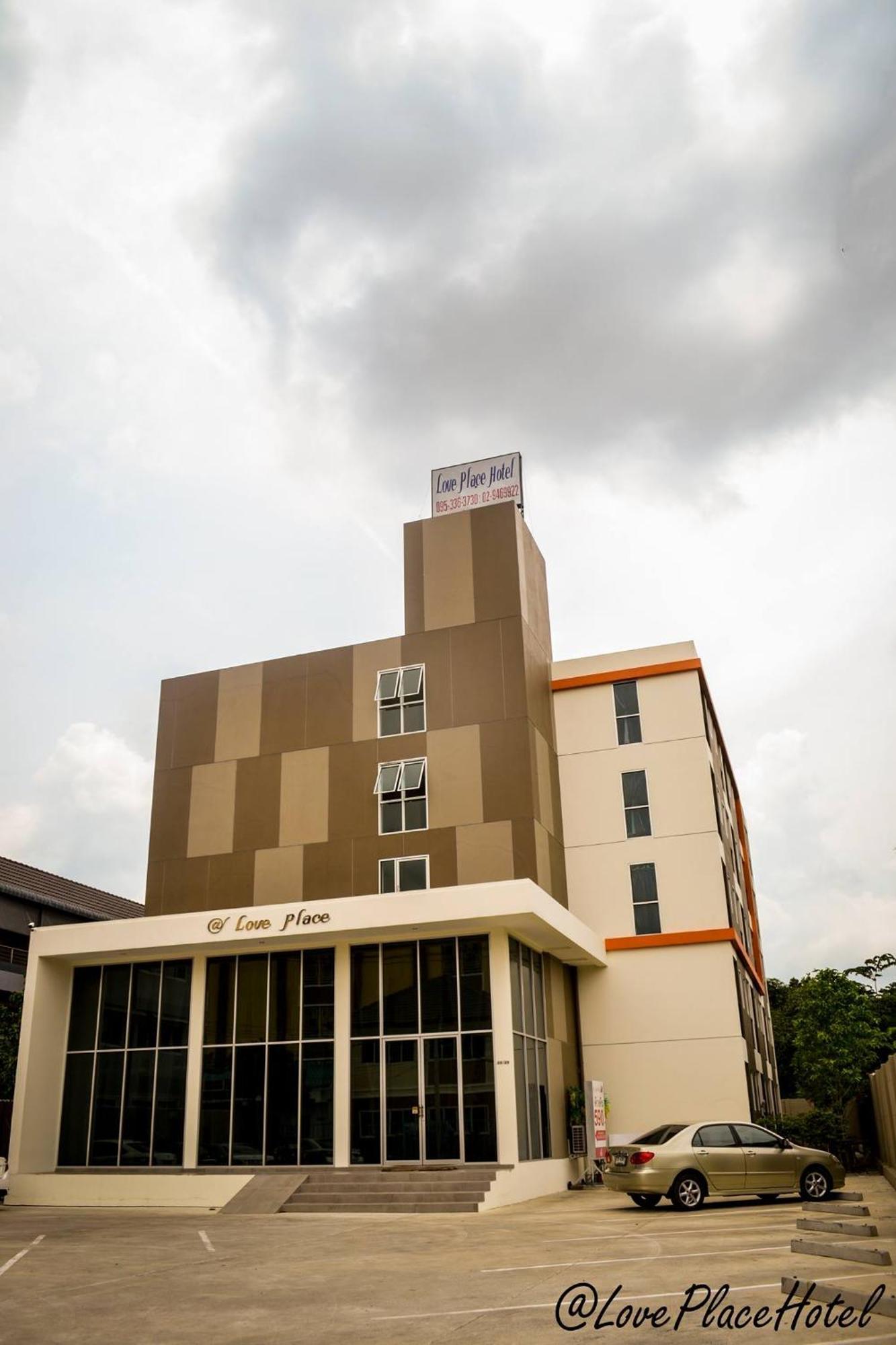 Sixty Star Love Place Hotel Bangkok Ngoại thất bức ảnh